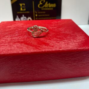 Anillo delicado en plata